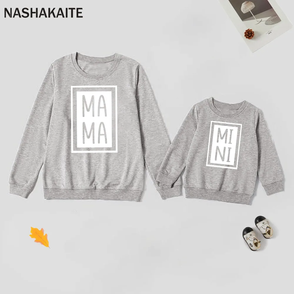NASHAKAITE / Семейни свитшоты за майките и децата, МИНИ-дрехи за майки и дъщери с писмото принтом, е един и същ Дрехи за мама И мен, Семеен начин на